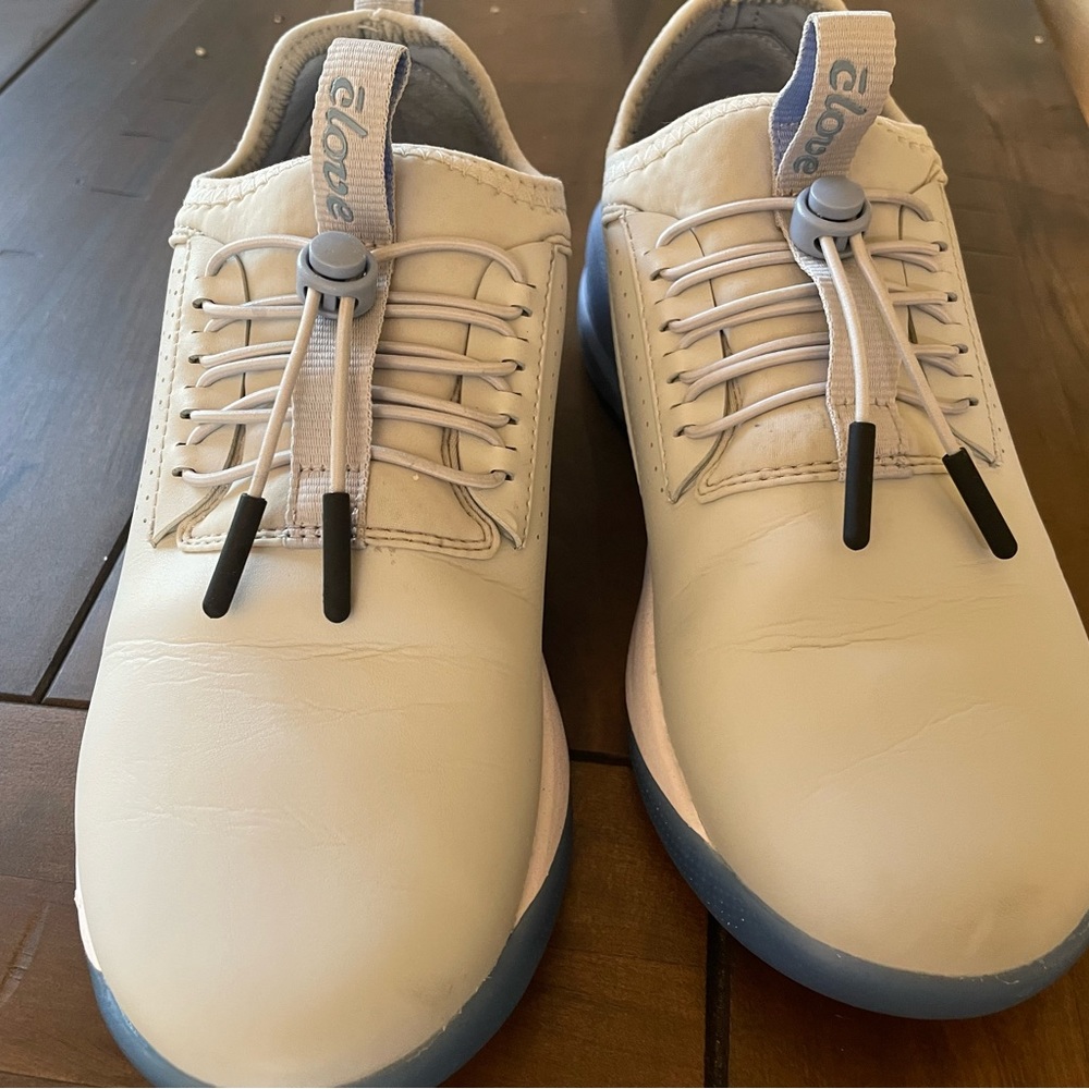 Clove Shoes Size 7
